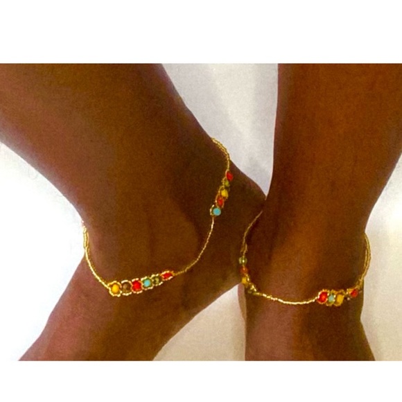 Pair of beaded Multicolor anklets - Picture 2 of 2
